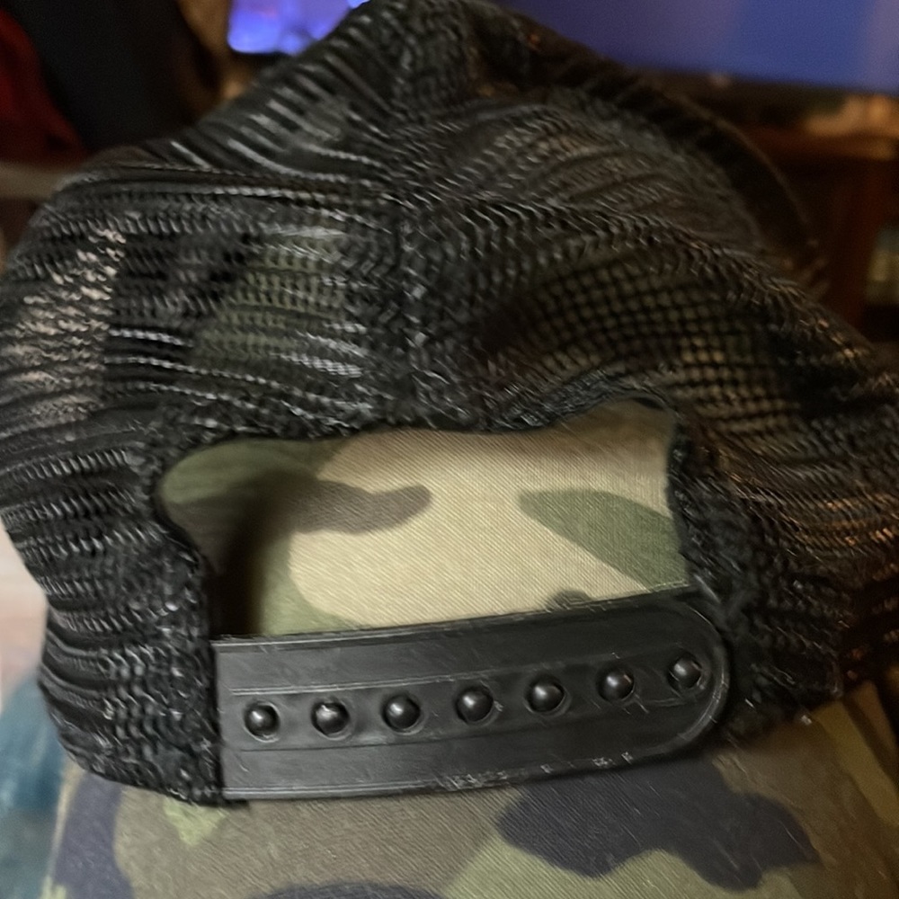 Hat - Picture 2 of 3